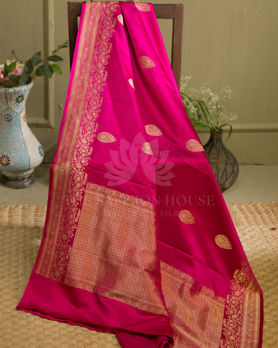 Pink Handwoven Kadwa Mashru Silk Banarasi Saree - B28 - View 1