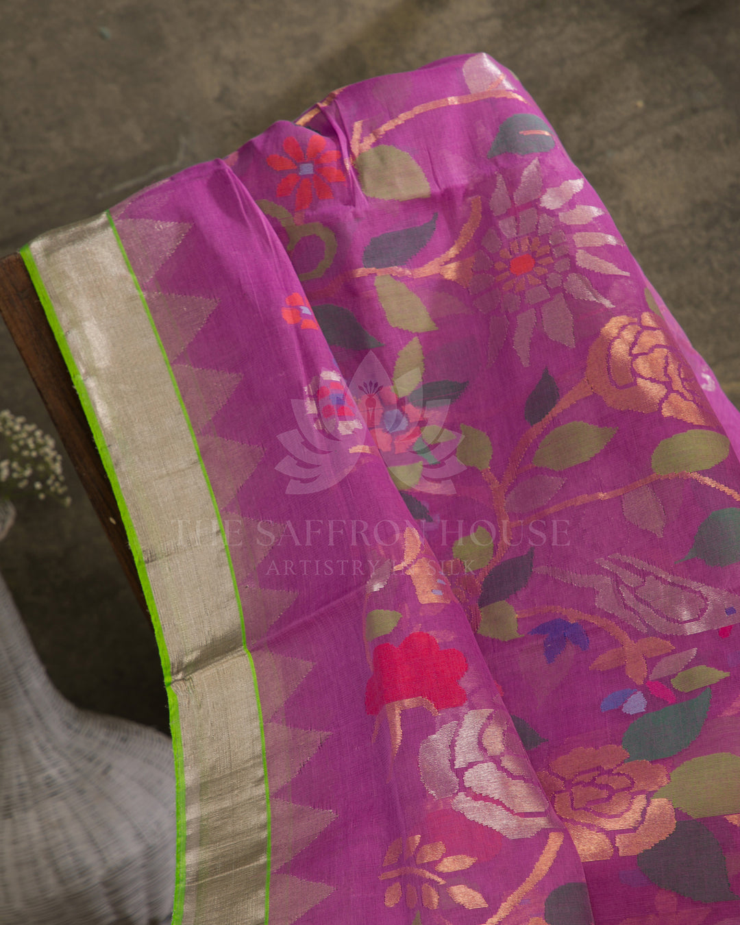 Royal Lavender Jamdani Saree with Virndhavan Jaal and Pure Zari Border - B74